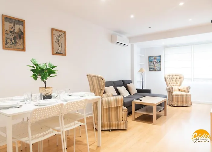 Lola By Time * Cádiz