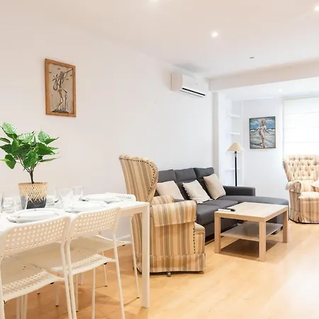 Lola By Time * Cádiz