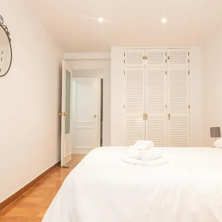 Lola By Time Apartment Cadiz